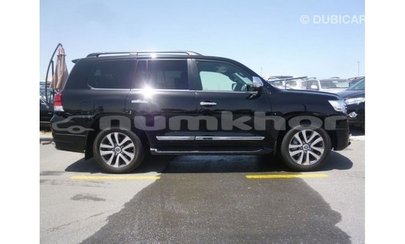 Buy Import Toyota Land Cruiser Black Car in Import - Dubai in Bumthang Buy Import Toyota Land Cruiser Black Car in Import - Dubai in Bumthang