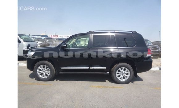 Buy Import Toyota Land Cruiser Black Car in Import - Dubai in Bumthang Buy Import Toyota Land Cruiser Black Car in Import - Dubai in Bumthang