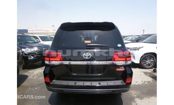 Buy Import Toyota Land Cruiser Black Car in Import - Dubai in Bumthang Buy Import Toyota Land Cruiser Black Car in Import - Dubai in Bumthang