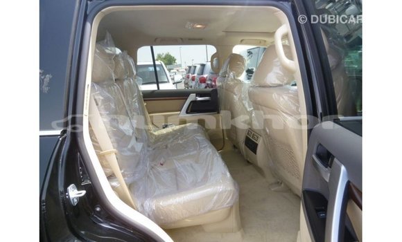 Buy Import Toyota Land Cruiser Black Car in Import - Dubai in Bumthang Buy Import Toyota Land Cruiser Black Car in Import - Dubai in Bumthang