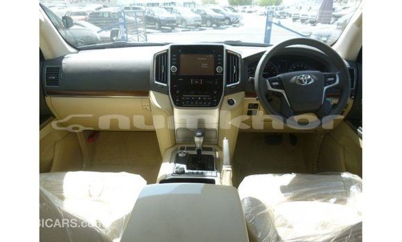 Buy Import Toyota Land Cruiser Black Car in Import - Dubai in Bumthang Buy Import Toyota Land Cruiser Black Car in Import - Dubai in Bumthang