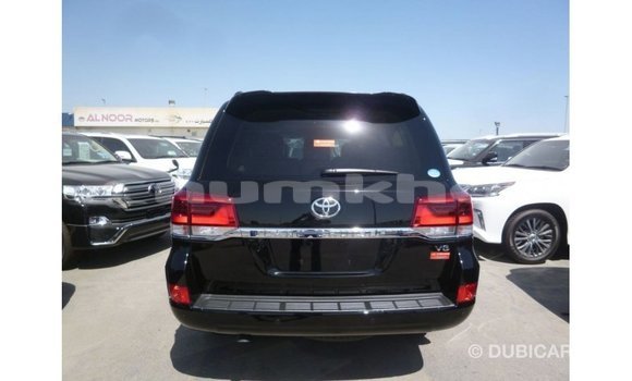 Buy Import Toyota Land Cruiser Black Car in Import - Dubai in Bumthang Buy Import Toyota Land Cruiser Black Car in Import - Dubai in Bumthang