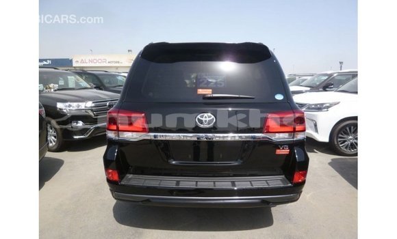Buy Import Toyota Land Cruiser Black Car in Import - Dubai in Bumthang Buy Import Toyota Land Cruiser Black Car in Import - Dubai in Bumthang