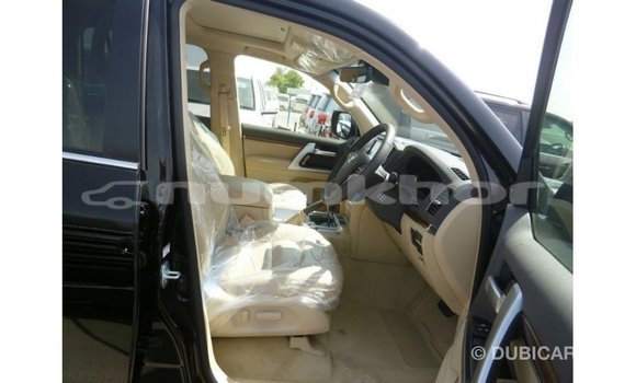 Buy Import Toyota Land Cruiser Black Car in Import - Dubai in Bumthang Buy Import Toyota Land Cruiser Black Car in Import - Dubai in Bumthang