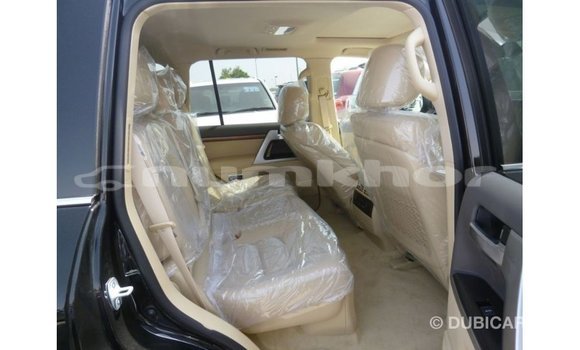 Buy Import Toyota Land Cruiser Black Car in Import - Dubai in Bumthang Buy Import Toyota Land Cruiser Black Car in Import - Dubai in Bumthang