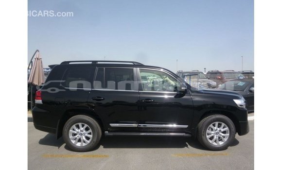 Buy Import Toyota Land Cruiser Black Car in Import - Dubai in Bumthang Buy Import Toyota Land Cruiser Black Car in Import - Dubai in Bumthang