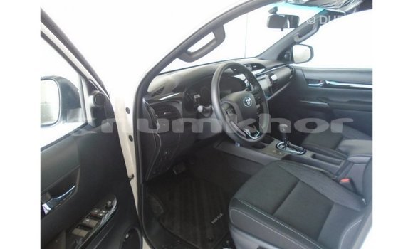 Buy Import Toyota Hilux White Car in Import - Dubai in Bumthang Buy Import Toyota Hilux White Car in Import - Dubai in Bumthang