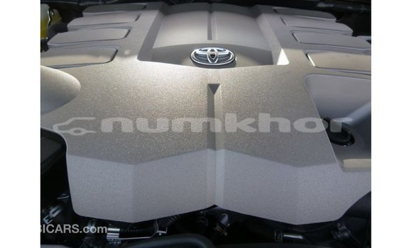 Buy Import Toyota Land Cruiser Black Car in Import - Dubai in Bumthang Buy Import Toyota Land Cruiser Black Car in Import - Dubai in Bumthang
