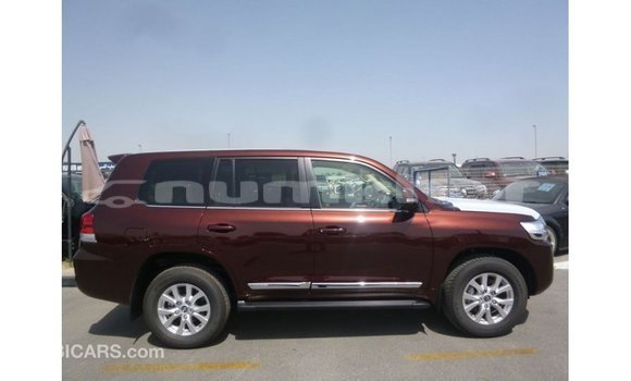 Buy Import Toyota Land Cruiser Other Car in Import - Dubai in Bumthang Buy Import Toyota Land Cruiser Other Car in Import - Dubai in Bumthang