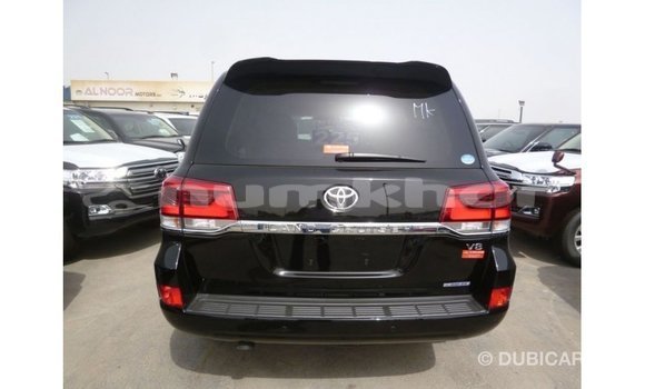Buy Import Toyota Land Cruiser Black Car in Import - Dubai in Bumthang Buy Import Toyota Land Cruiser Black Car in Import - Dubai in Bumthang