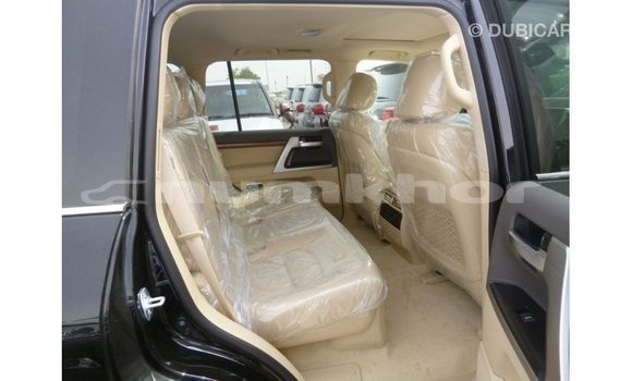 Buy Import Toyota Land Cruiser Black Car in Import - Dubai in Bumthang Buy Import Toyota Land Cruiser Black Car in Import - Dubai in Bumthang
