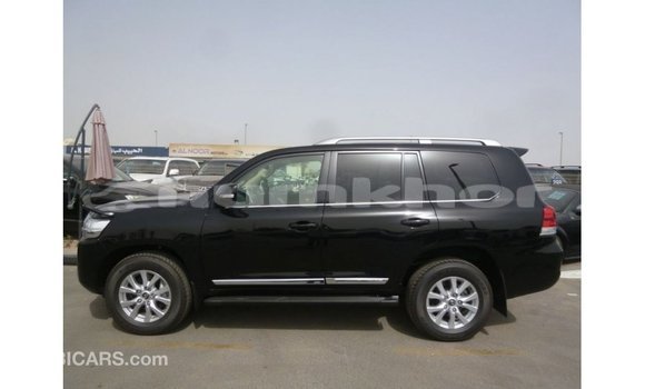 Buy Import Toyota Land Cruiser Black Car in Import - Dubai in Bumthang Buy Import Toyota Land Cruiser Black Car in Import - Dubai in Bumthang