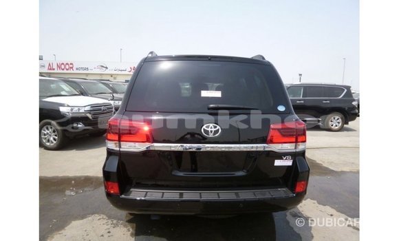 Buy Import Toyota Land Cruiser Black Car in Import - Dubai in Bumthang Buy Import Toyota Land Cruiser Black Car in Import - Dubai in Bumthang