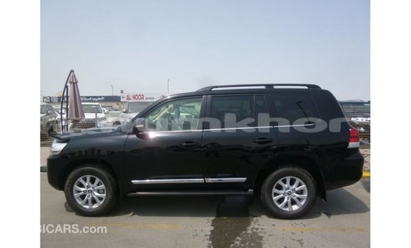 Buy Import Toyota Land Cruiser Black Car in Import - Dubai in Bumthang Buy Import Toyota Land Cruiser Black Car in Import - Dubai in Bumthang