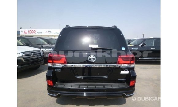 Buy Import Toyota Land Cruiser Black Car in Import - Dubai in Bumthang Buy Import Toyota Land Cruiser Black Car in Import - Dubai in Bumthang