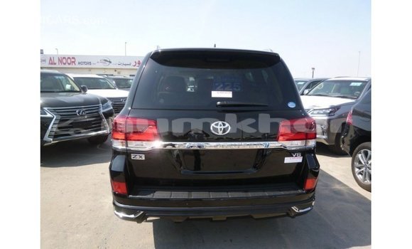 Buy Import Toyota Land Cruiser Black Car in Import - Dubai in Bumthang Buy Import Toyota Land Cruiser Black Car in Import - Dubai in Bumthang