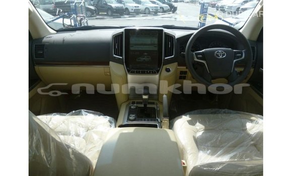 Buy Import Toyota Land Cruiser Other Car in Import - Dubai in Bumthang Buy Import Toyota Land Cruiser Other Car in Import - Dubai in Bumthang