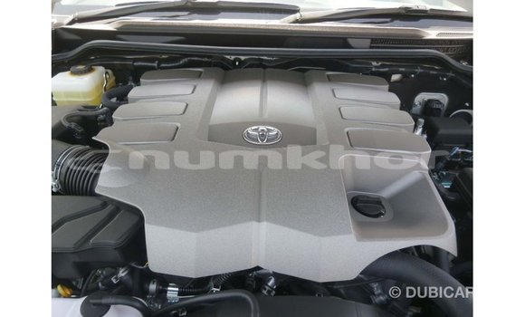 Buy Import Toyota Land Cruiser White Car in Import - Dubai in Bumthang Buy Import Toyota Land Cruiser White Car in Import - Dubai in Bumthang