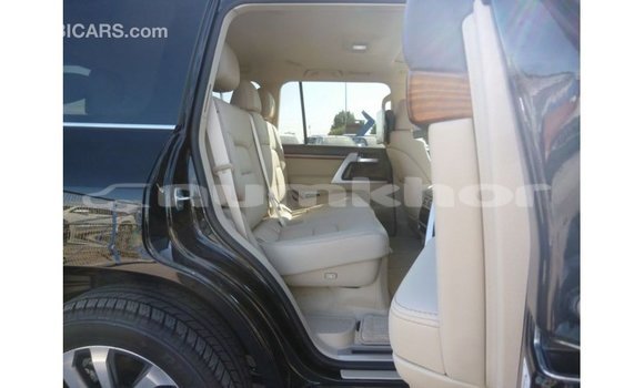 Buy Import Toyota Land Cruiser Black Car in Import - Dubai in Bumthang Buy Import Toyota Land Cruiser Black Car in Import - Dubai in Bumthang