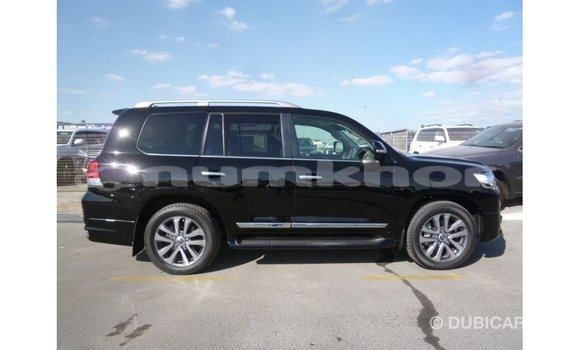 Buy Import Toyota Land Cruiser Black Car in Import - Dubai in Bumthang Buy Import Toyota Land Cruiser Black Car in Import - Dubai in Bumthang
