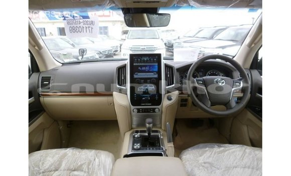 Buy Import Toyota Land Cruiser Black Car in Import - Dubai in Bumthang Buy Import Toyota Land Cruiser Black Car in Import - Dubai in Bumthang