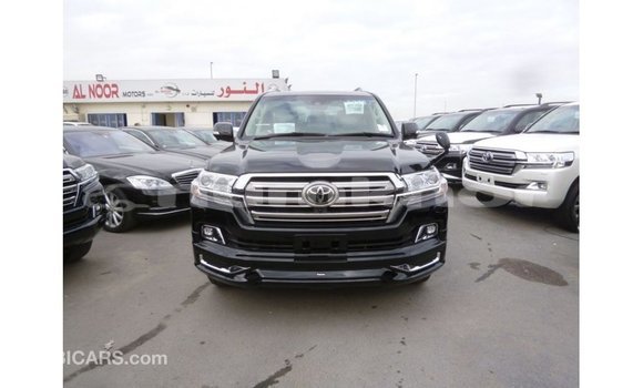 Buy Import Toyota Land Cruiser Black Car in Import - Dubai in Bumthang Buy Import Toyota Land Cruiser Black Car in Import - Dubai in Bumthang