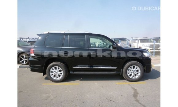 Buy Import Toyota Land Cruiser Black Car in Import - Dubai in Bumthang Buy Import Toyota Land Cruiser Black Car in Import - Dubai in Bumthang