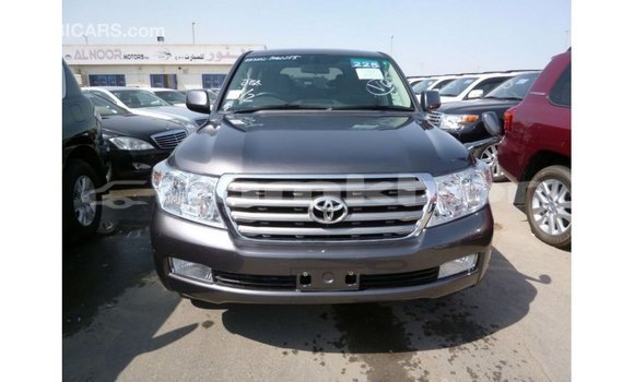 Buy Import Toyota Land Cruiser Other Car in Import - Dubai in Bumthang Buy Import Toyota Land Cruiser Other Car in Import - Dubai in Bumthang