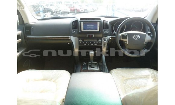 Buy Import Toyota Land Cruiser Other Car in Import - Dubai in Bumthang Buy Import Toyota Land Cruiser Other Car in Import - Dubai in Bumthang