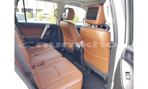Buy Import Toyota Prado White Car in Import - Dubai in Bumthang Buy Import Toyota Prado White Car in Import - Dubai in Bumthang