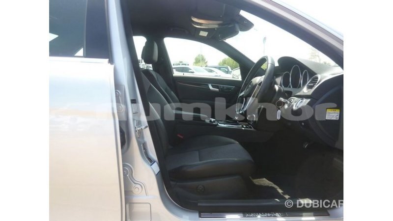 Big with watermark mercedes benz 200 bumthang import dubai 2923