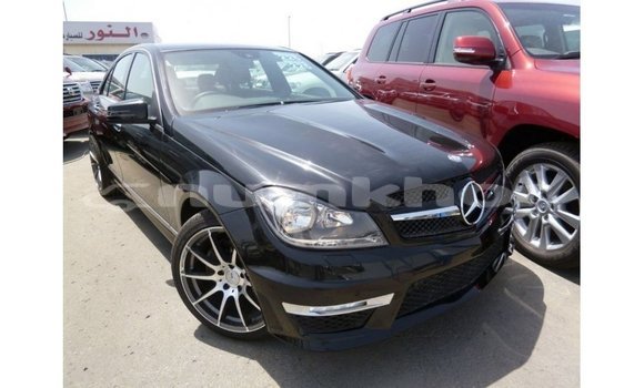 Buy Import Mercedes-Benz 200 Black Car in Import - Dubai in Bumthang Buy Import Mercedes-Benz 200 Black Car in Import - Dubai in Bumthang
