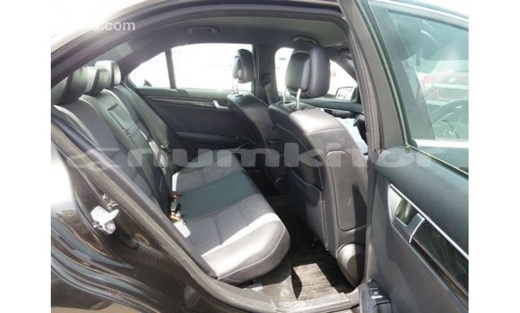 Buy Import Mercedes-Benz 200 Black Car in Import - Dubai in Bumthang Buy Import Mercedes-Benz 200 Black Car in Import - Dubai in Bumthang