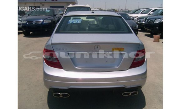 Buy Import Mercedes-Benz 190 Other Car in Import - Dubai in Bumthang Buy Import Mercedes-Benz 190 Other Car in Import - Dubai in Bumthang