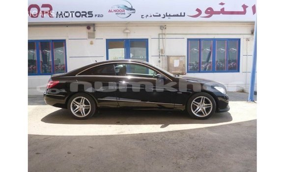 Buy Import Mercedes-Benz 250 Black Car in Import - Dubai in Bumthang Buy Import Mercedes-Benz 250 Black Car in Import - Dubai in Bumthang
