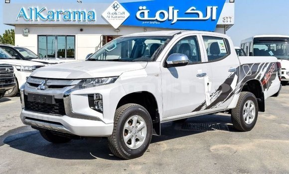 Buy Import Mitsubishi L200 White Car in Import - Dubai in Bumthang Buy Import Mitsubishi L200 White Car in Import - Dubai in Bumthang