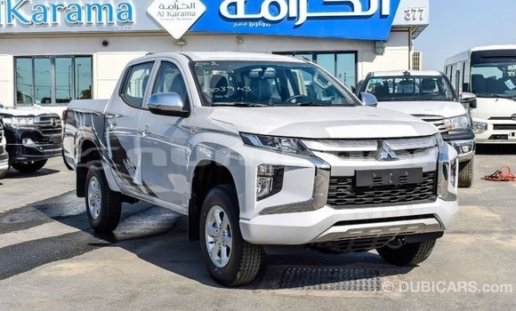 Buy Import Mitsubishi L200 White Car in Import - Dubai in Bumthang Buy Import Mitsubishi L200 White Car in Import - Dubai in Bumthang