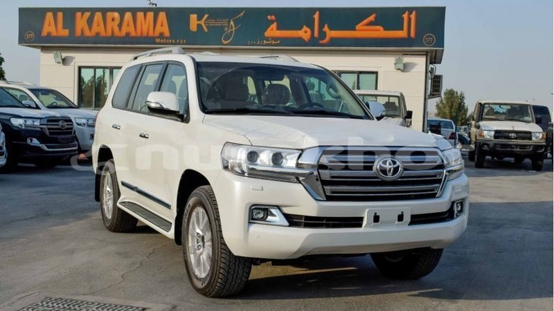 Big with watermark toyota land cruiser bumthang import dubai 2949