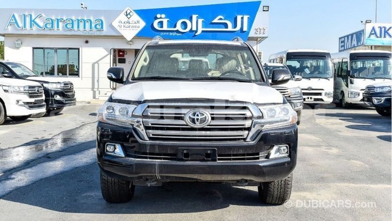 Big with watermark toyota land cruiser bumthang import dubai 2950