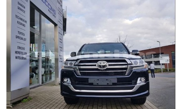 Buy Import Toyota Land Cruiser Black Car in Import - Dubai in Bumthang Buy Import Toyota Land Cruiser Black Car in Import - Dubai in Bumthang