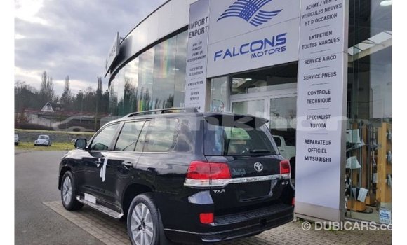 Buy Import Toyota Land Cruiser Black Car in Import - Dubai in Bumthang Buy Import Toyota Land Cruiser Black Car in Import - Dubai in Bumthang