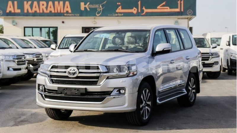Big with watermark toyota land cruiser bumthang import dubai 2953