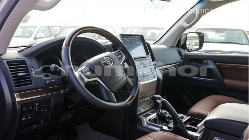 Big with watermark toyota land cruiser bumthang import dubai 2953