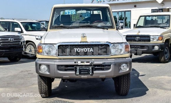 Buy Import Toyota Land Cruiser Beige Car in Import - Dubai in Bumthang Buy Import Toyota Land Cruiser Beige Car in Import - Dubai in Bumthang