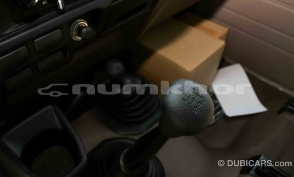 Buy Import Toyota Land Cruiser Beige Car in Import - Dubai in Bumthang Buy Import Toyota Land Cruiser Beige Car in Import - Dubai in Bumthang