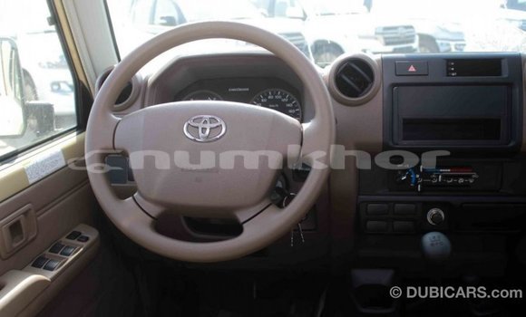 Buy Import Toyota Land Cruiser Beige Car in Import - Dubai in Bumthang Buy Import Toyota Land Cruiser Beige Car in Import - Dubai in Bumthang