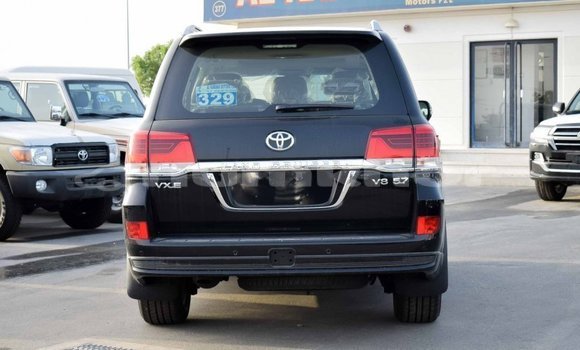 Buy Import Toyota Land Cruiser Black Car in Import - Dubai in Bumthang Buy Import Toyota Land Cruiser Black Car in Import - Dubai in Bumthang
