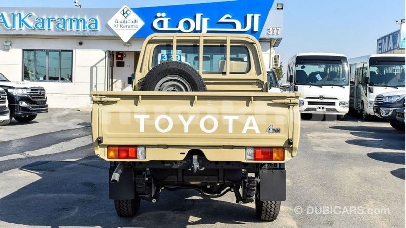 Big with watermark toyota land cruiser bumthang import dubai 2973