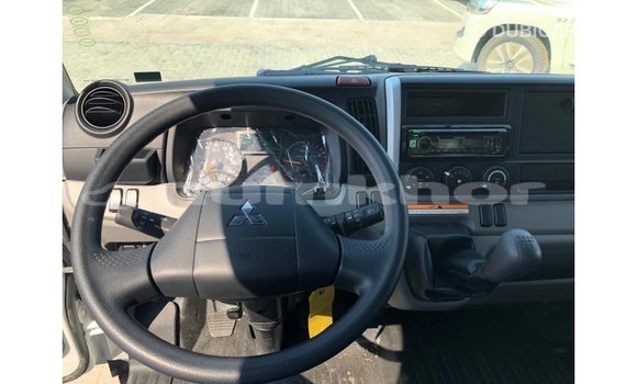 Buy Import Mitsubishi Carisma White Car in Import - Dubai in Bumthang Buy Import Mitsubishi Carisma White Car in Import - Dubai in Bumthang