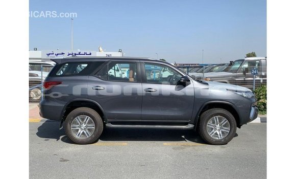 Buy Import Toyota Fortuner Other Car in Import - Dubai in Bumthang Buy Import Toyota Fortuner Other Car in Import - Dubai in Bumthang